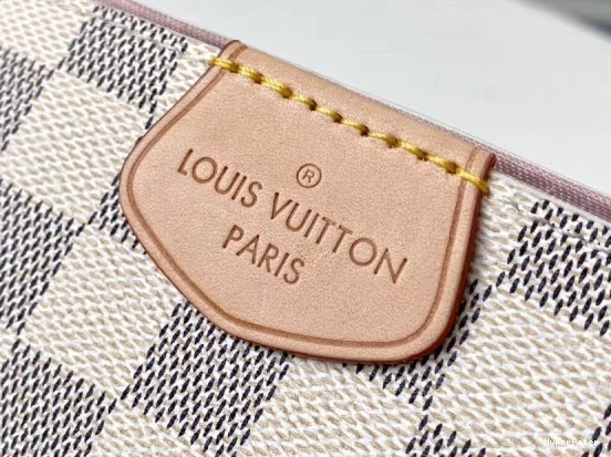 PM LOUIS GRACEFUL VUITTON 0715